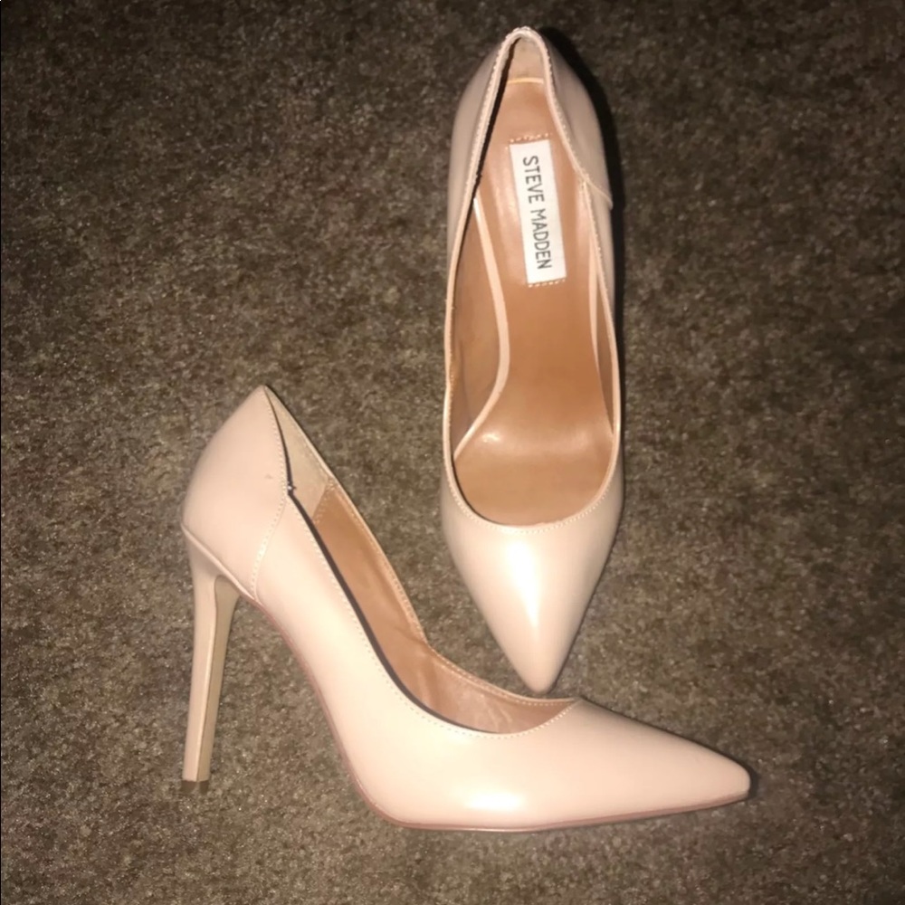 Steve Madden Nude Heels